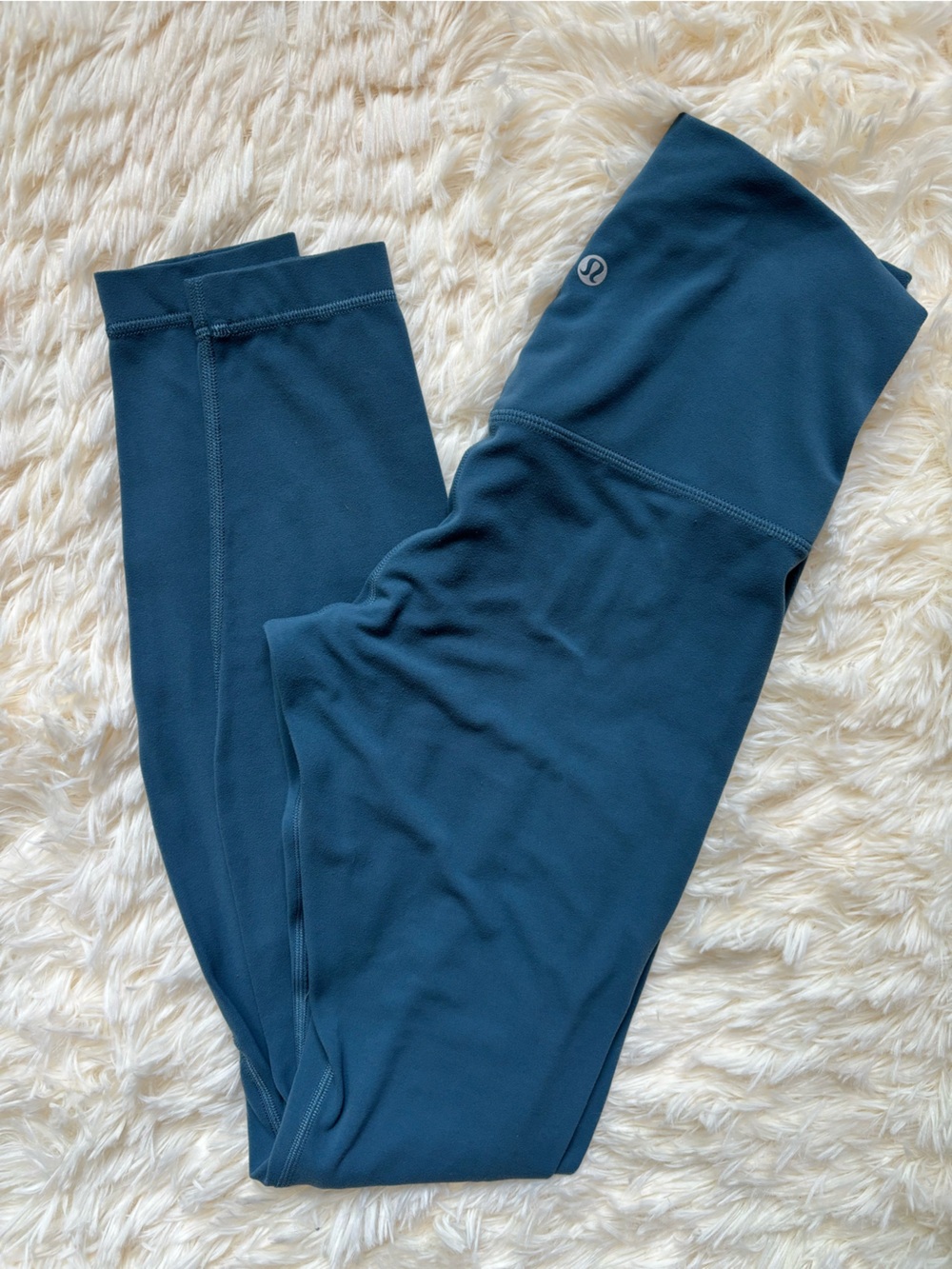 Lululemon High Rise Leggings Teal Blue Size 4 28” Inseam Activewear
